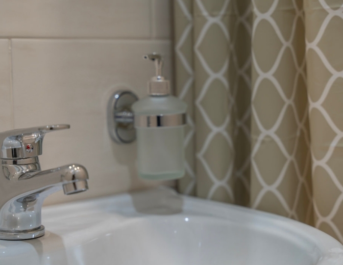 4-мест. 2-комн. семейный - Отель «Маяк» Сухум